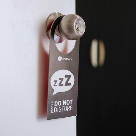 Reddoorz Premium @ Avida Verte Bgc Manila Luaran gambar